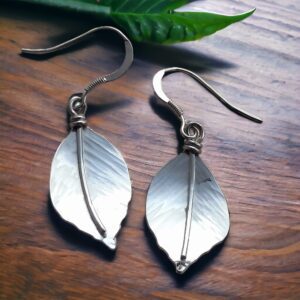 Silver Hazel leaf earrings